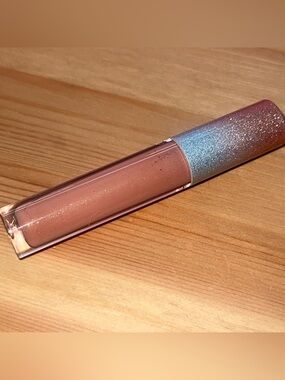 BeBella Cosmetics Lip Gloss in Sidekick